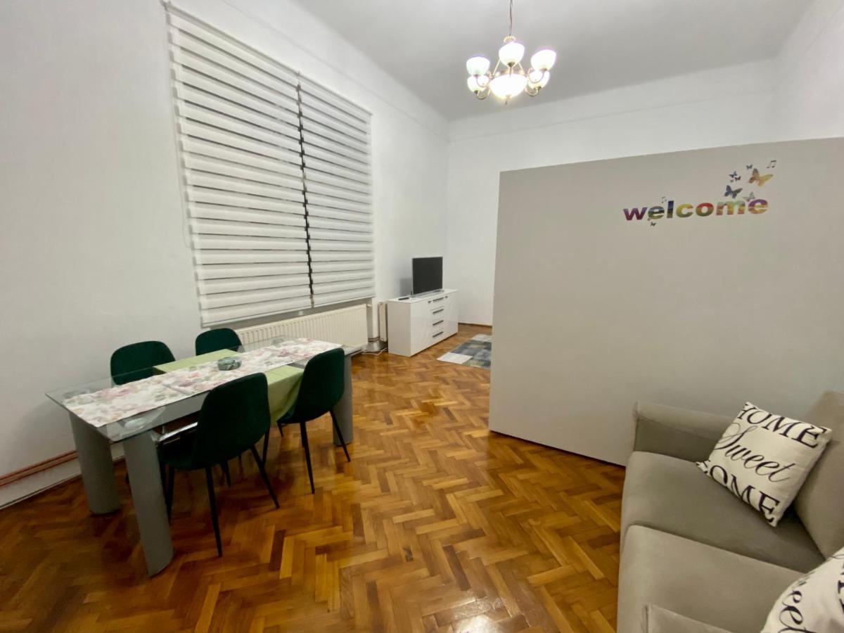 Apartament Super Central Cu Parcare Privata Leilighet Arad Eksteriør bilde